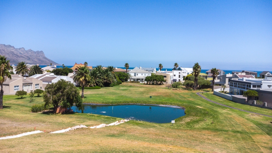 4 Bedroom Property for Sale in Greenways Golf Estate Western Cape